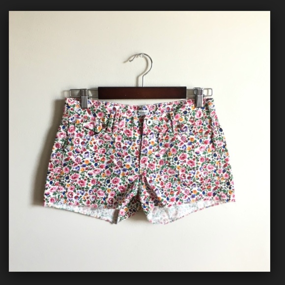 Madewell Floral Denim Cutoff Shorts - Picture 2 of 6